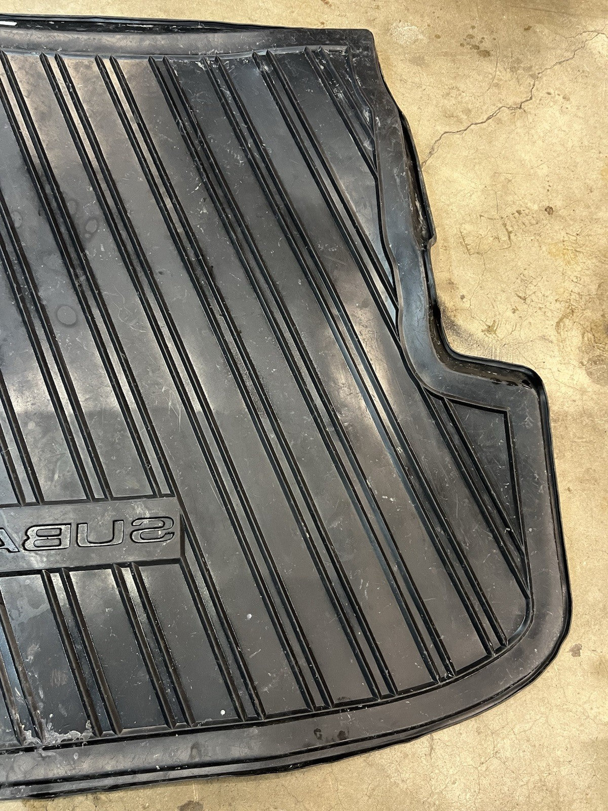 ✅ 2006-2009 Subaru Outback Legacy Rear Trunk Cargo Liner Black Floor Mat OEM