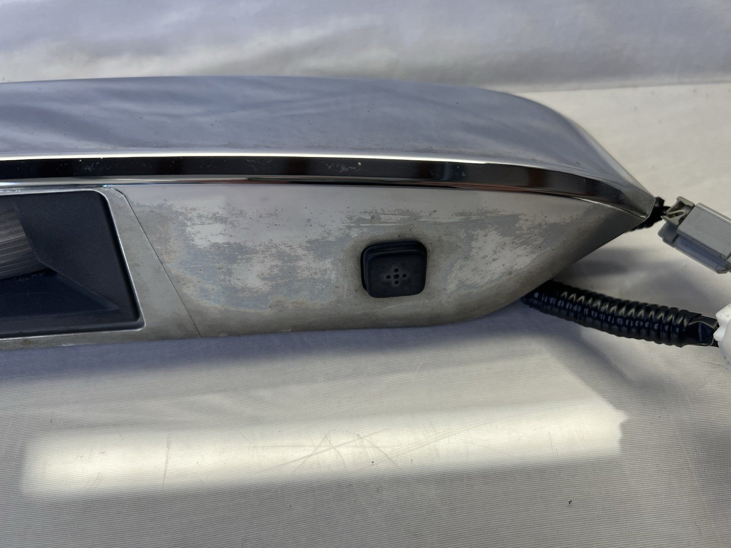 ✅ 09-15 Honda Pilot Tailgate Trunk Handle Bezel Finish Molding With Camera OEM
