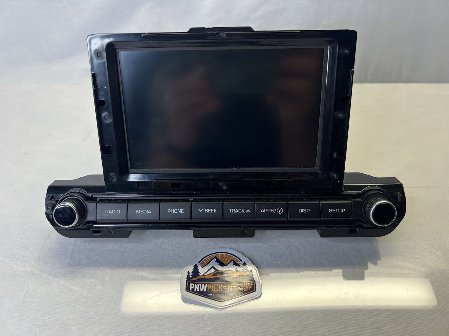 ✅ 2017-2018 Hyundai Elantra AM FM Radio Receiver 96160F2101UAT OEM