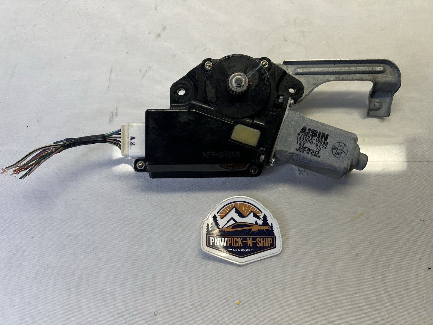 ✅ 2001-2007 Toyota Sequoia Power Sunroof Roof Electric Motor 88735-99631 OEM