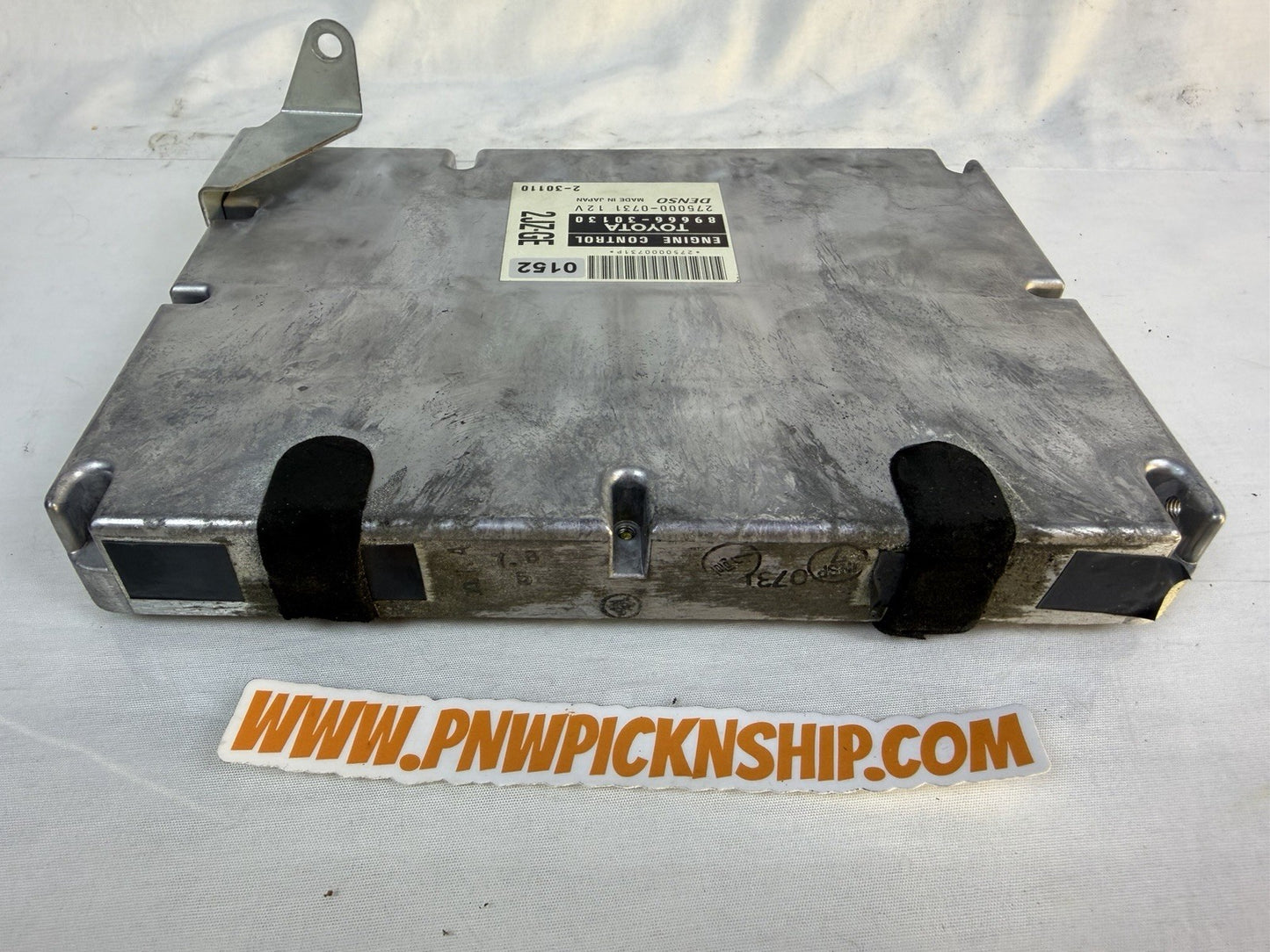 ✅ 2001 Lexus GS300 Engine Computer ECU 89666-30130