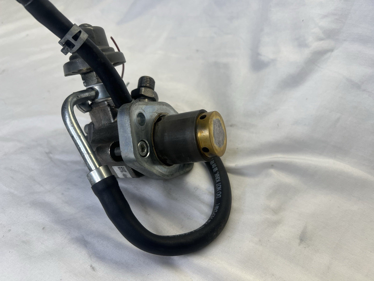 ✅ 06-12 LEXUS IS250 IS350 GS350 Engine Mounted High Pressure Fuel Pump