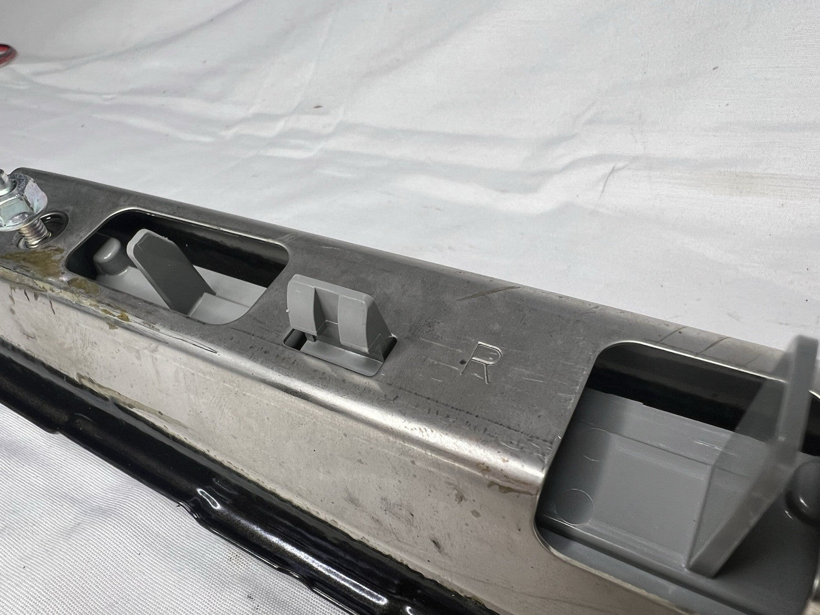 ✅ 2005-2010 Scion TC Center High Mount 3rd Brake Stop Light OEM 81570-21100