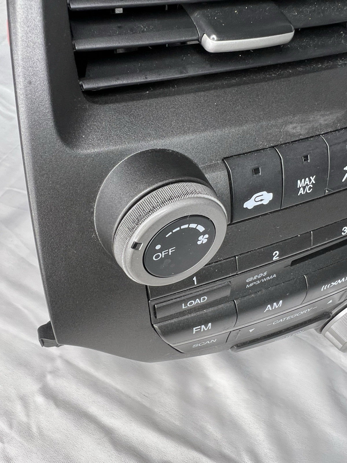 ✅ 2008-2011 HONDA ACCORD AM FM CD 6 DISC PLAYER RADIO STEREO RECEIVER 