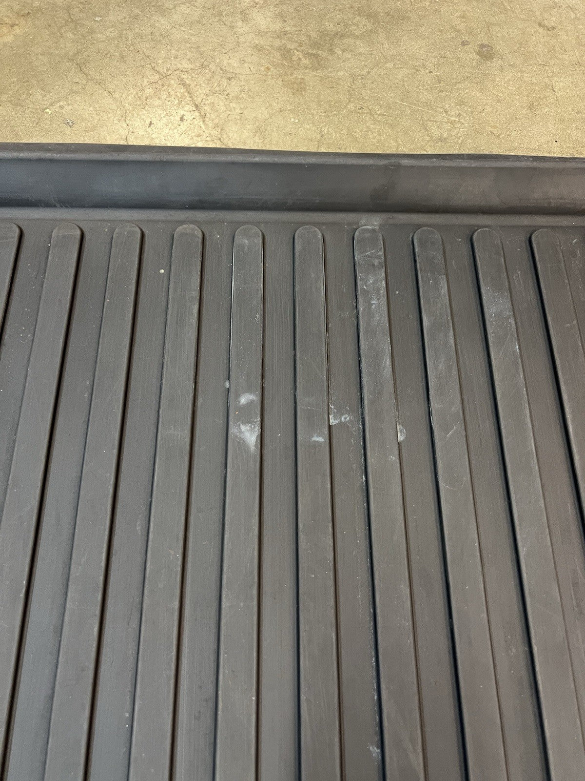 ✅ 2012 - 2017 PRIUS V  ALL WEATHER CARGO TRAY TRUNK LINER RUBBER PT908-47126 OEM