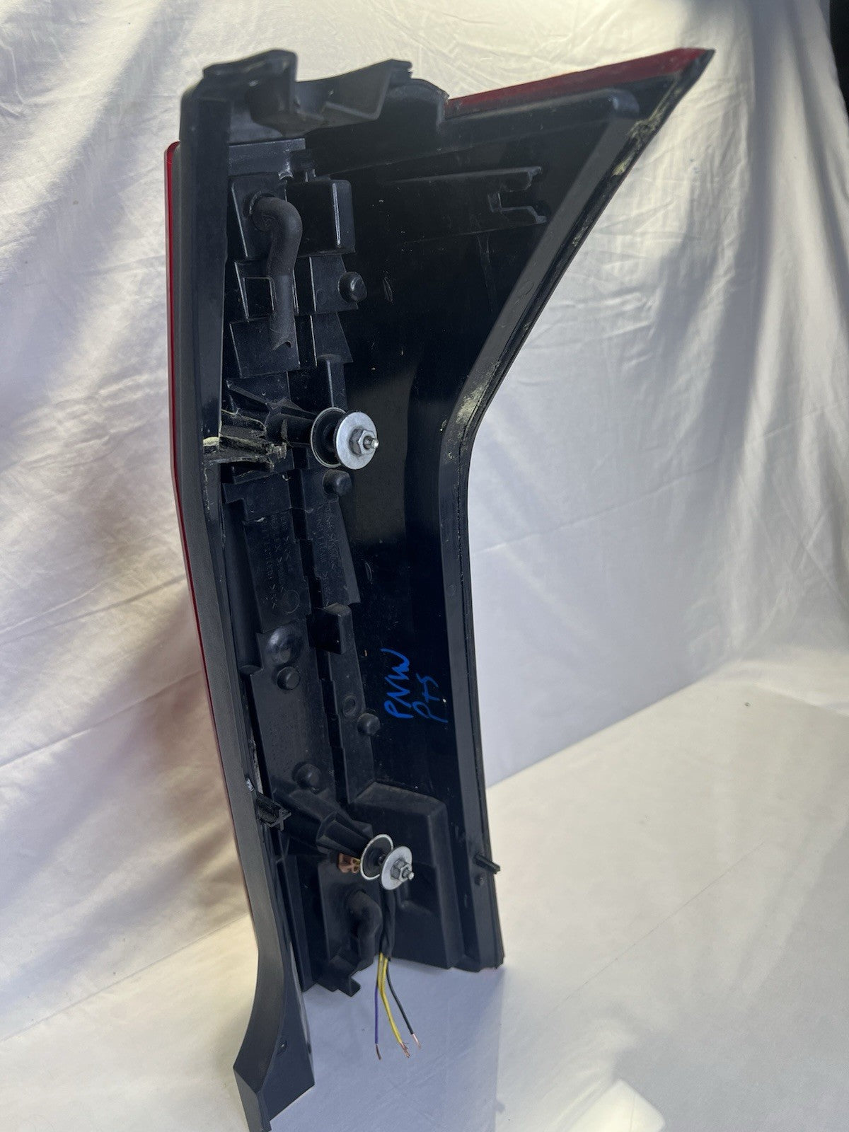 ✅ 2004 - 2009 CADILLAC SRX DRIVER SIDE LEFT TAIL LIGHT LED OEM 25936965