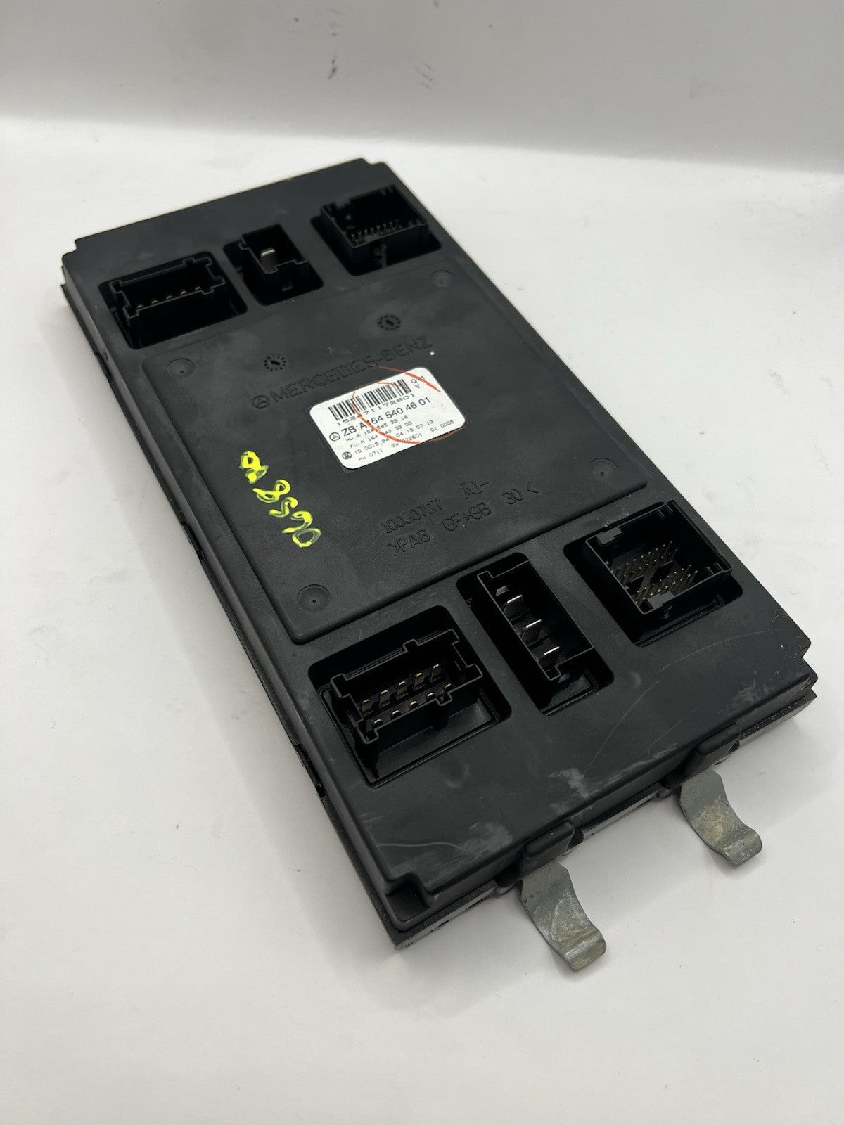 ✅ 06-13 Mercedes W251 R500 GL450 ML63 AMG Front SAM Control Module A1645404601