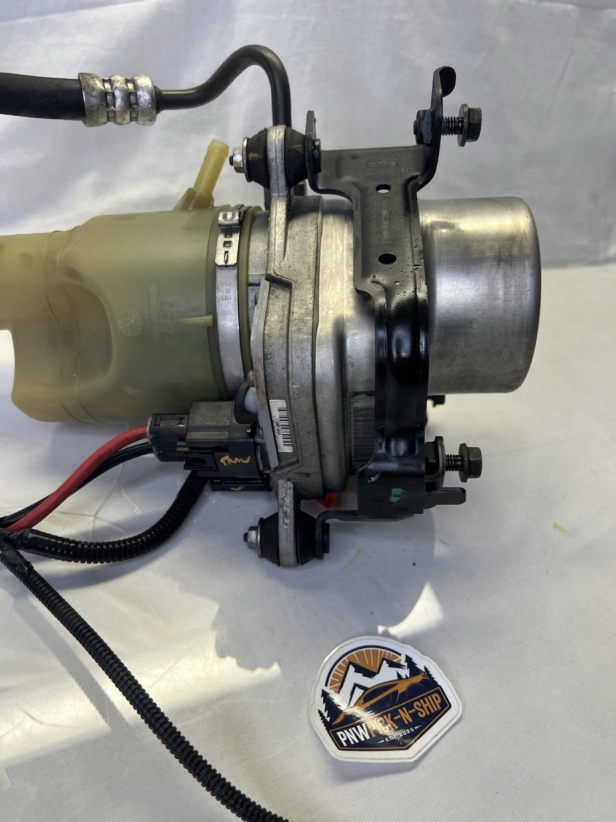 ✅ 04-13 Volvo S40 C70 C30 V50 Electric Power Steering Pump OEM Bracket & Pigtail