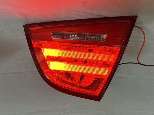✅ 2009-2011 BMW E90 328i 335 Right Inner Tail Light Lamp Sedan TESTED