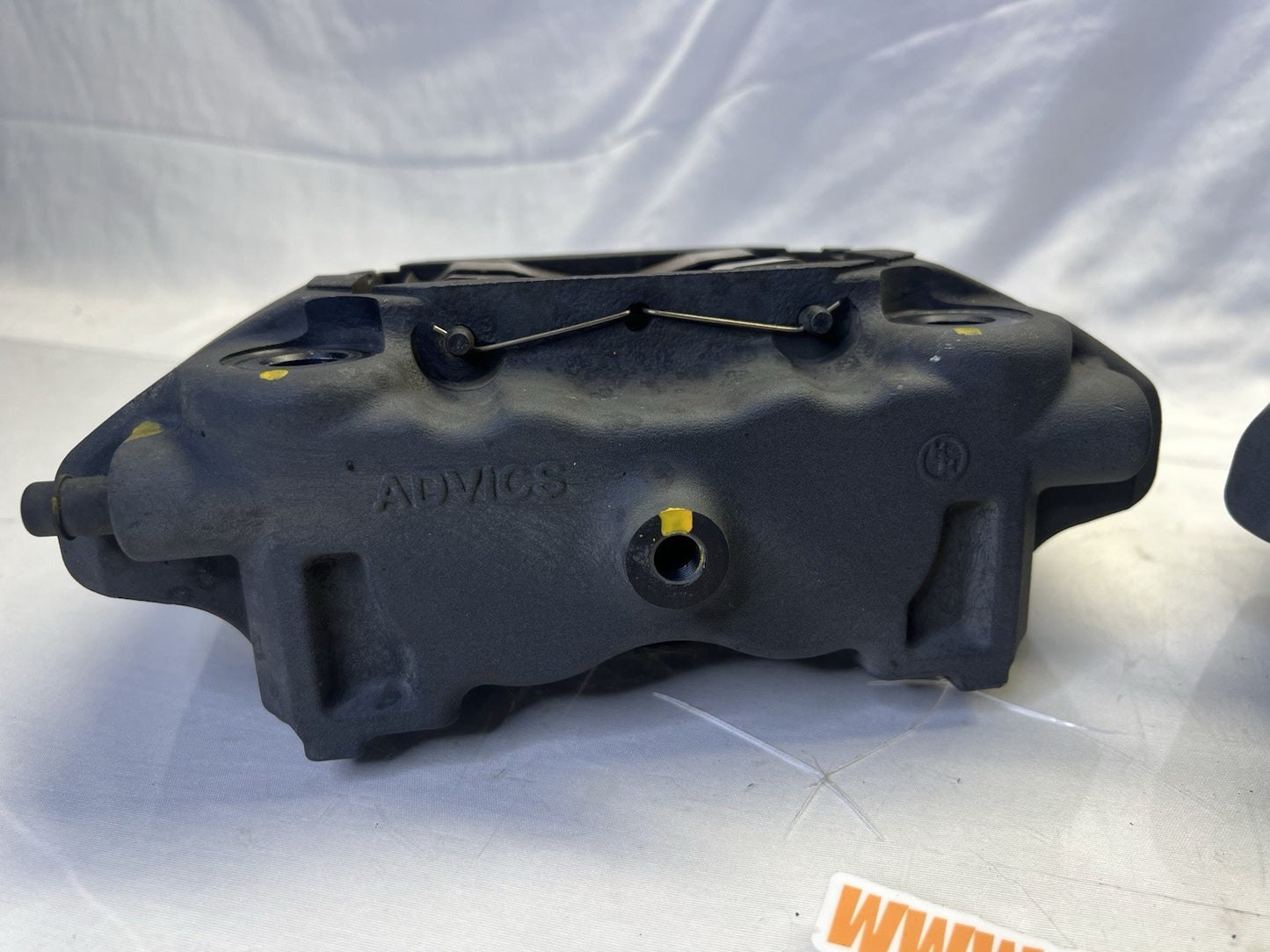 ✅ 2005-2012 Acura RL Advics Front Left Right 4 Piston Brake Calipers (Pair) OEM