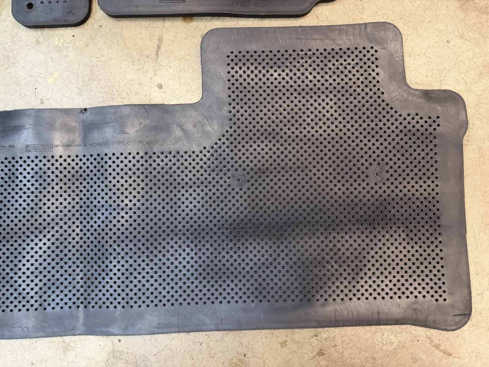 ✅ 02-06 Honda CRV CR-V OEM All Weather Season Rubber Floor Mats Mat Liner Black