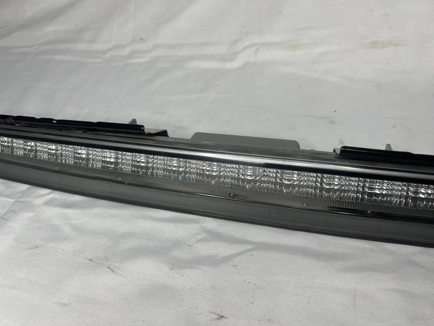 ✅ 2005-2010 Scion TC Center High Mount 3rd Brake Stop Light OEM 81570-21100