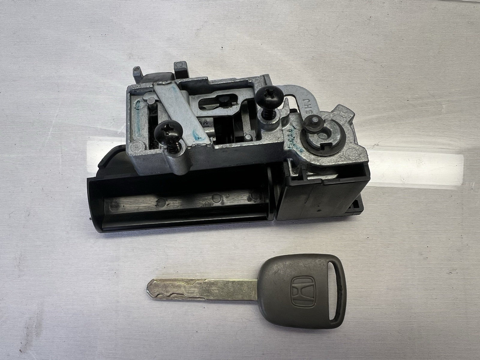 ✅ 2009 - 2015 Honda Pilot Glove Box Latch Handle Lock With Key Black OEM