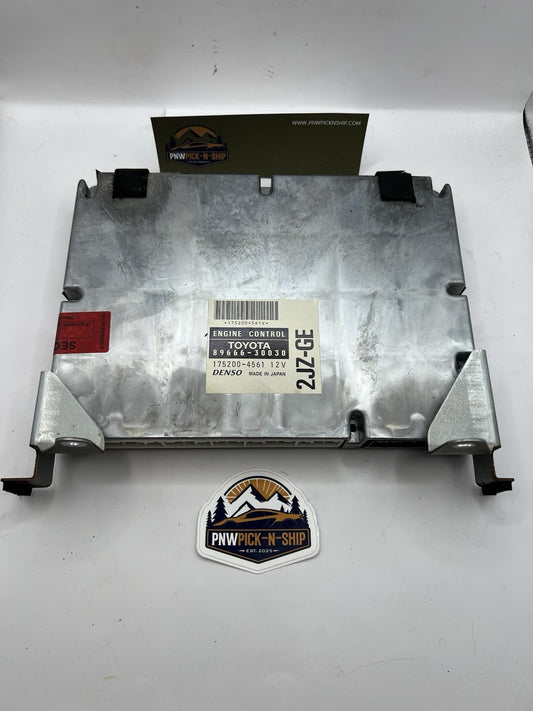 ✅ 2000 LEXUS GS300 Engine Control Module 89666-30030