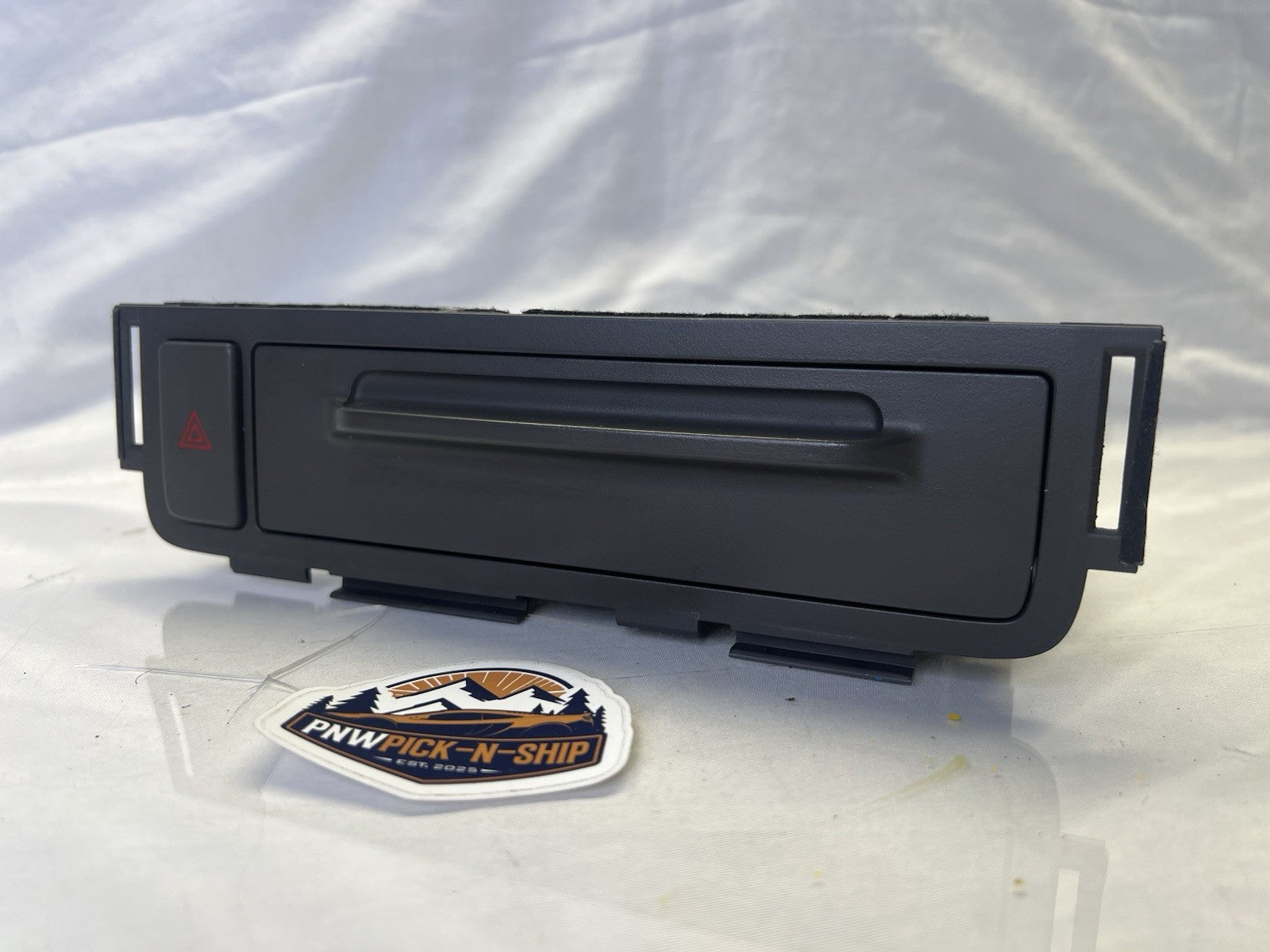 ✅ 06-08 Honda Ridgeline Center Dash Pocket Cubby Tray Compartment OEM Warm Gray