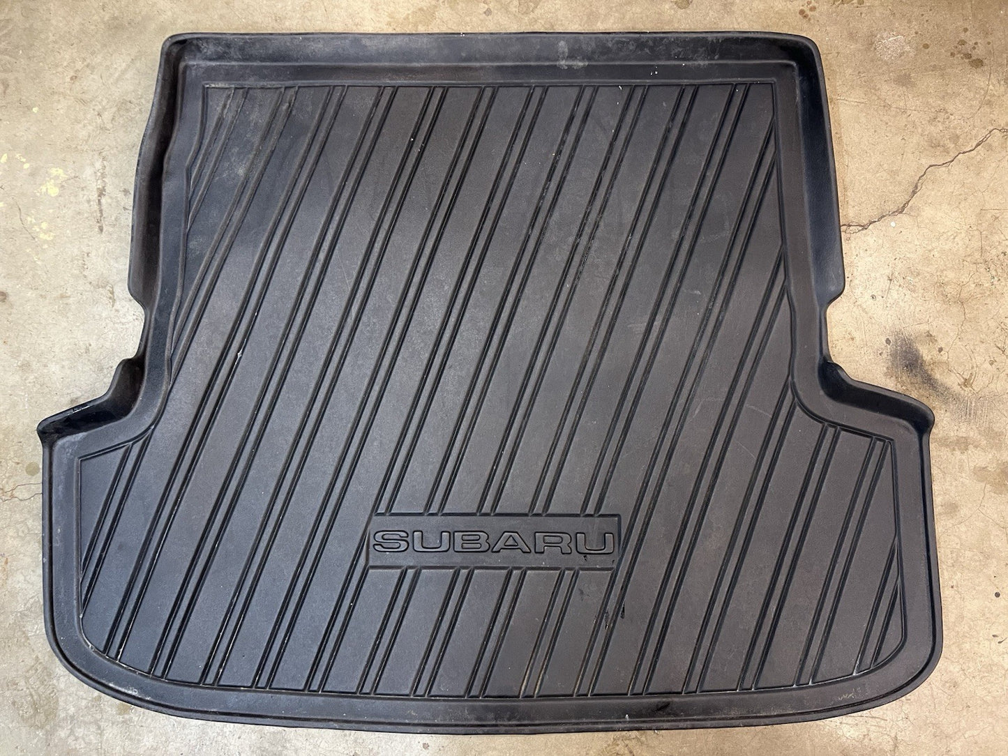 ✅ 2006-2009 Subaru Outback Legacy Rear Trunk Cargo Liner Black Floor Mat OEM