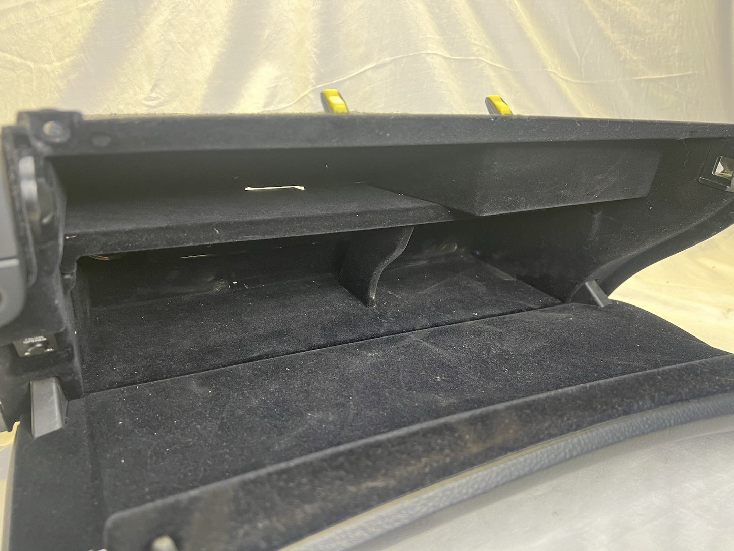 ✅ 2006-2011 LEXUS GS350 GLOVE BOX COMPARTMENT BLACK OEM