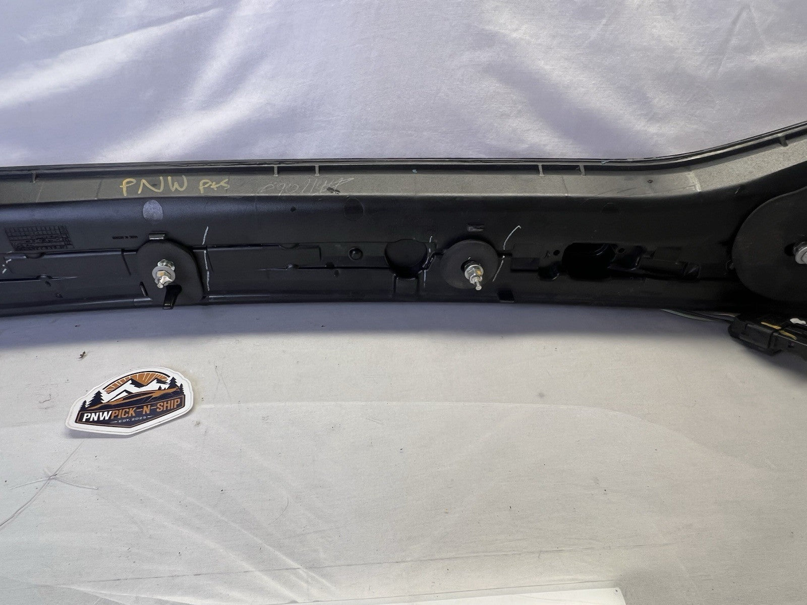 ✅ 2013-2016 Dodge Dart LED Trunk center Tail Light Lamp Brake Panel OEM TESTED