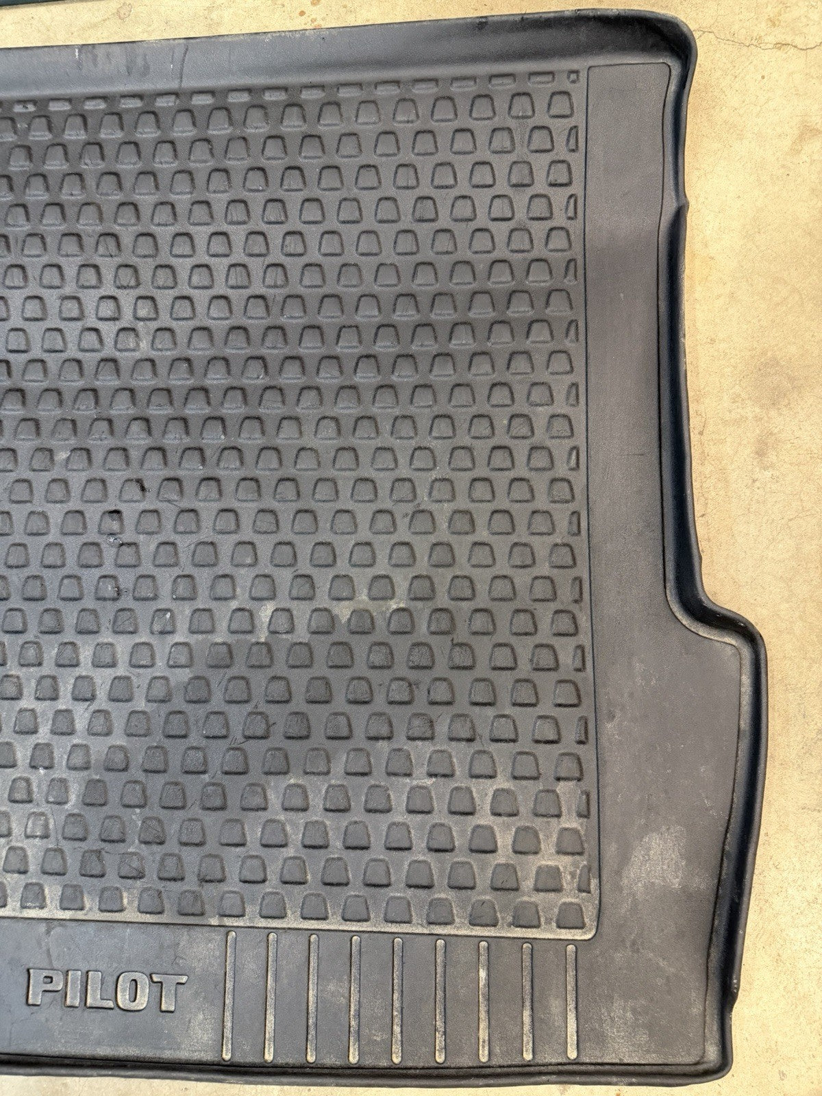 ✅ 2009-2015 Honda Pilot Cargo Liner Black OEM Trunk Mat Rear Rubber All Weather