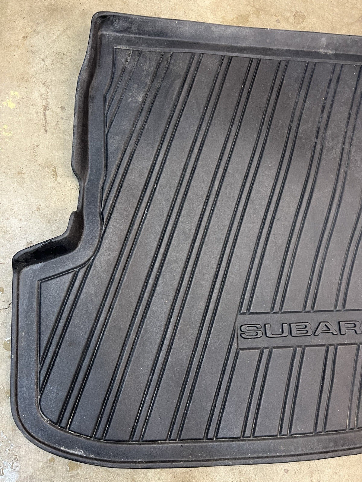 ✅ 2006-2009 Subaru Outback Legacy Rear Trunk Cargo Liner Black Floor Mat OEM