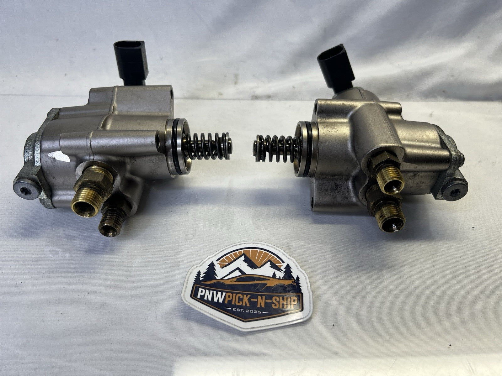 ✅ 2007-2011 Audi A6 A8 RS4 S5 Q7 4.2L V8 High Pressure Fuel Pump Set PAIR OEM