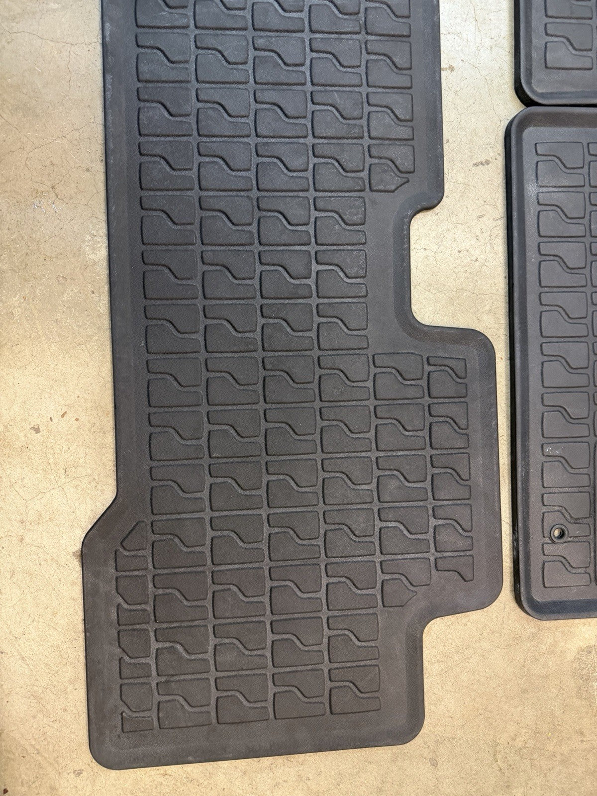 ✅ 2001-2006 Acura MDX OEM Black Rubber All Weather Floor Mats 3pc Front/2nd row