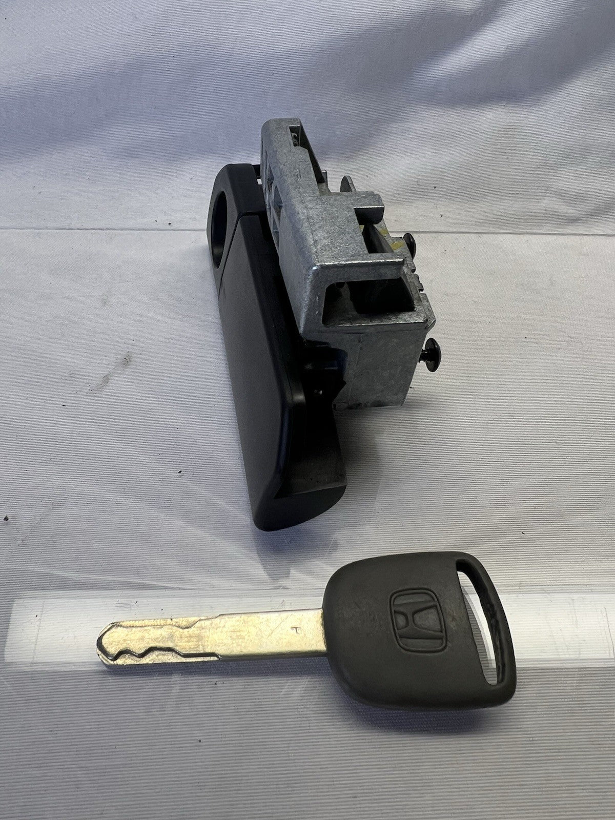 ✅ 2009 - 2015 Honda Pilot Glove Box Latch Handle Lock With Key Black OEM