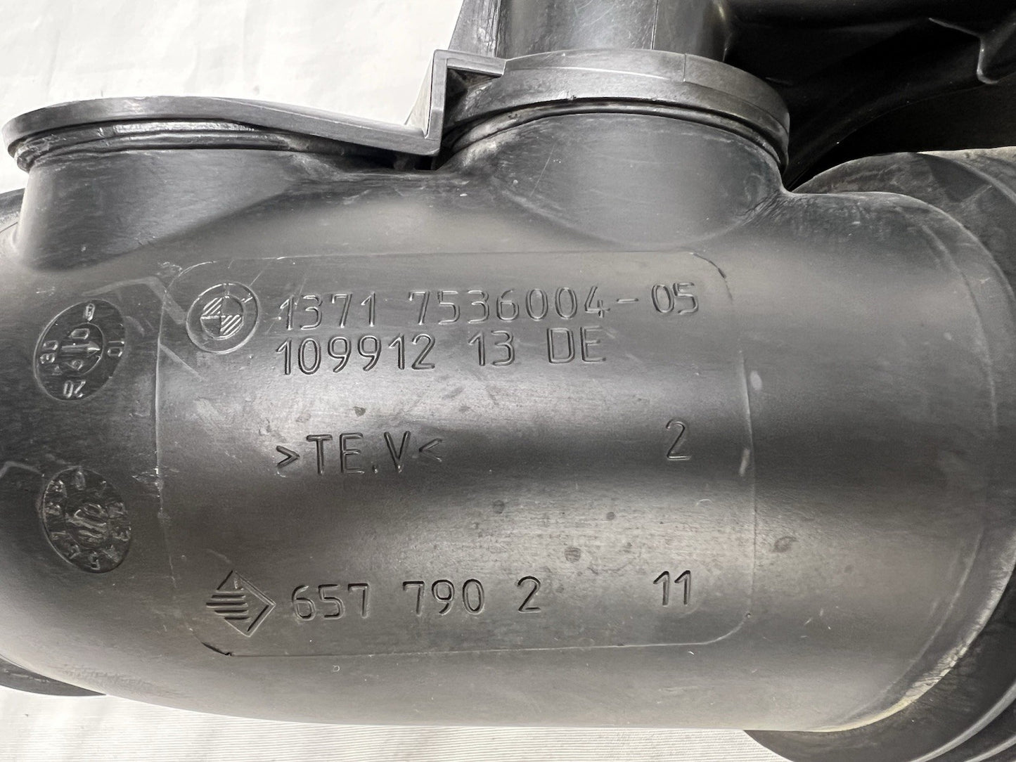 ✅07-13 BMW E90 E92 E93 328i 128i N51 N52 Air Intake Duct Pipe Hose 7536004 OEM