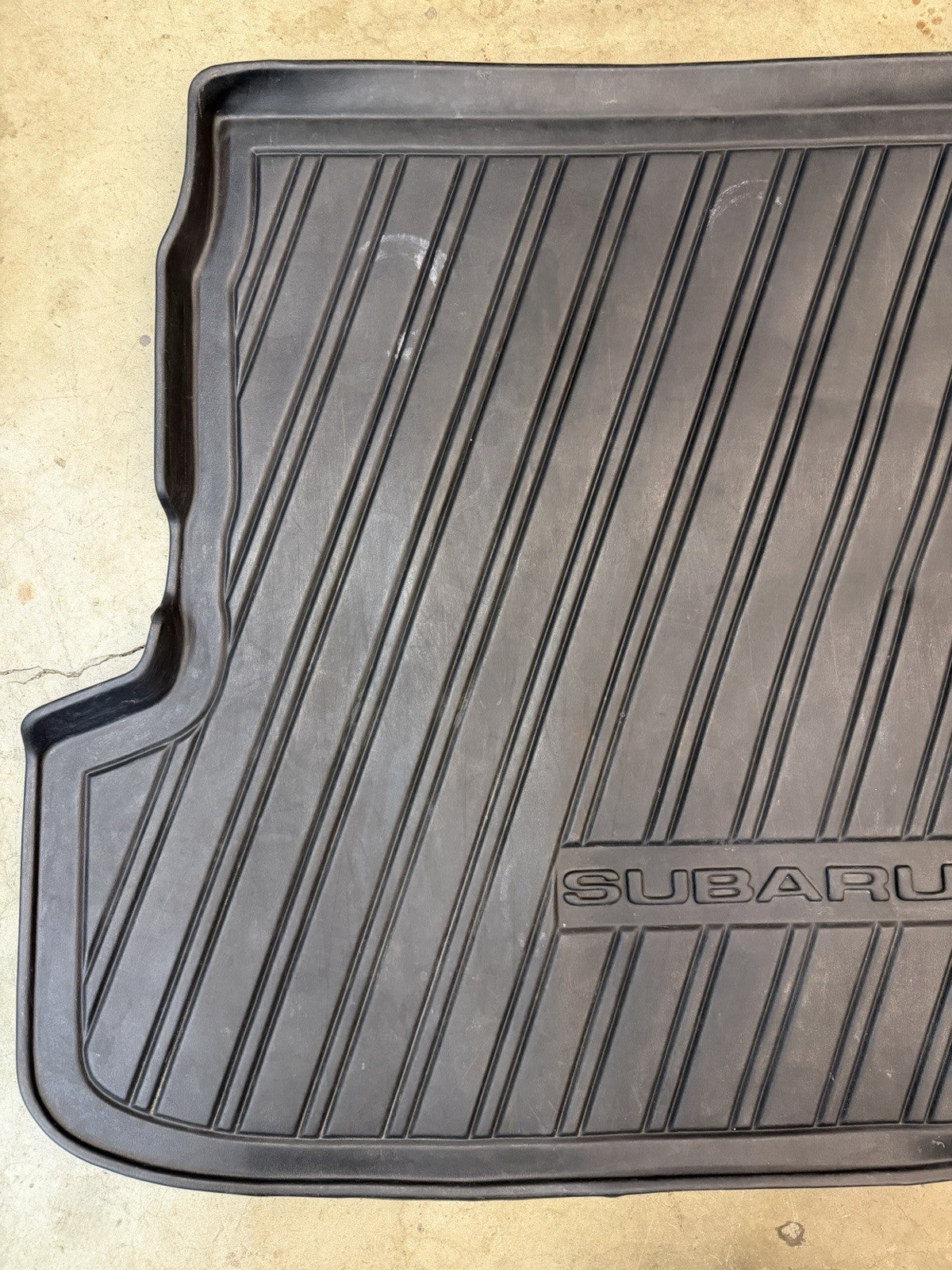 ✅ 2006-2009 Subaru Outback Legacy Rear Trunk Cargo Liner Black Floor Mat OEM