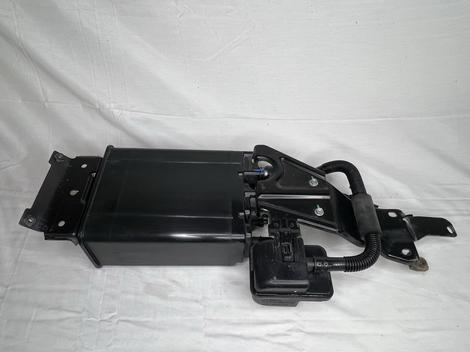 ✅06-15 Toyota Highlander Lexus RX400h RX450h Fuel Vapor Charcoal Canister OEM
