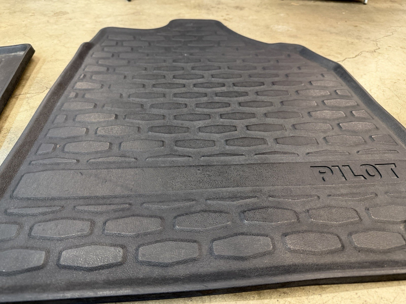 ✅ 03-08 Honda Pilot All Weather Floor Mat Set 3 Piece Set BLACK Mats OEM Factory