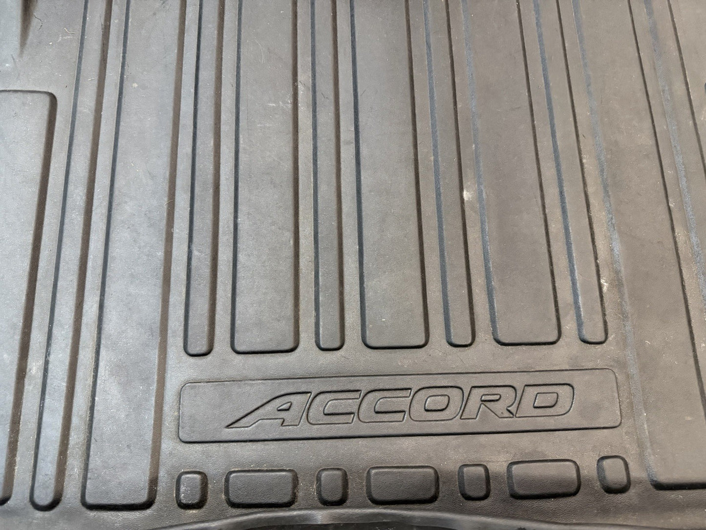 ✅ 03-07 Honda Accord Trunk Mat Liner Cargo Tray OEM All Weather Season Rubber