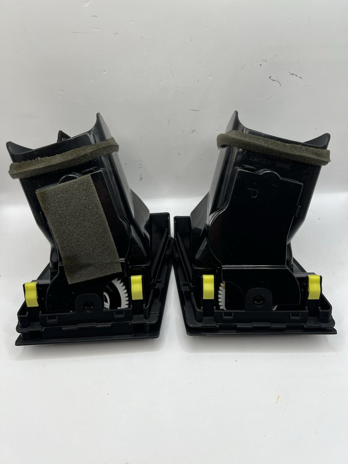 ✅ 2006-12 Lexus ES350 Front Dash Vents Driver Passenger Side Vent Set Black OEM