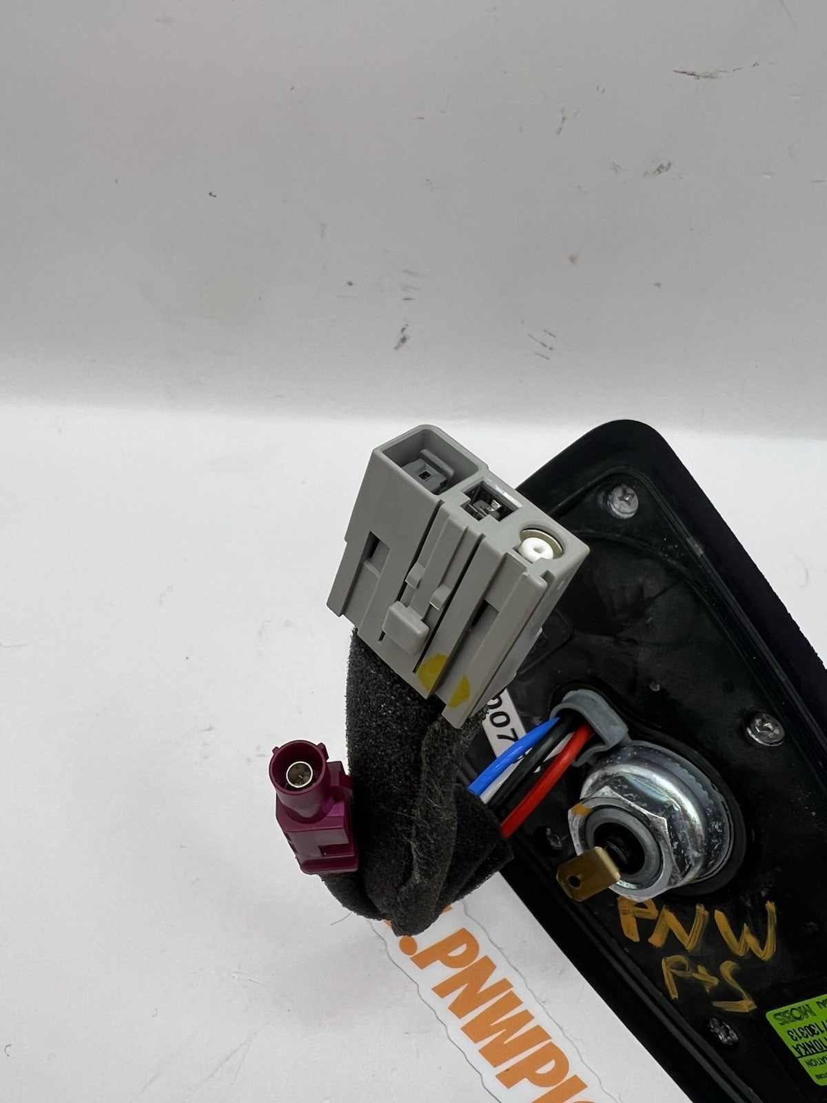 ✅ 2013-2017 Hyundai Elantra GT Sat Radio Antenna Shark Fin  96210-A5110NKA OEM