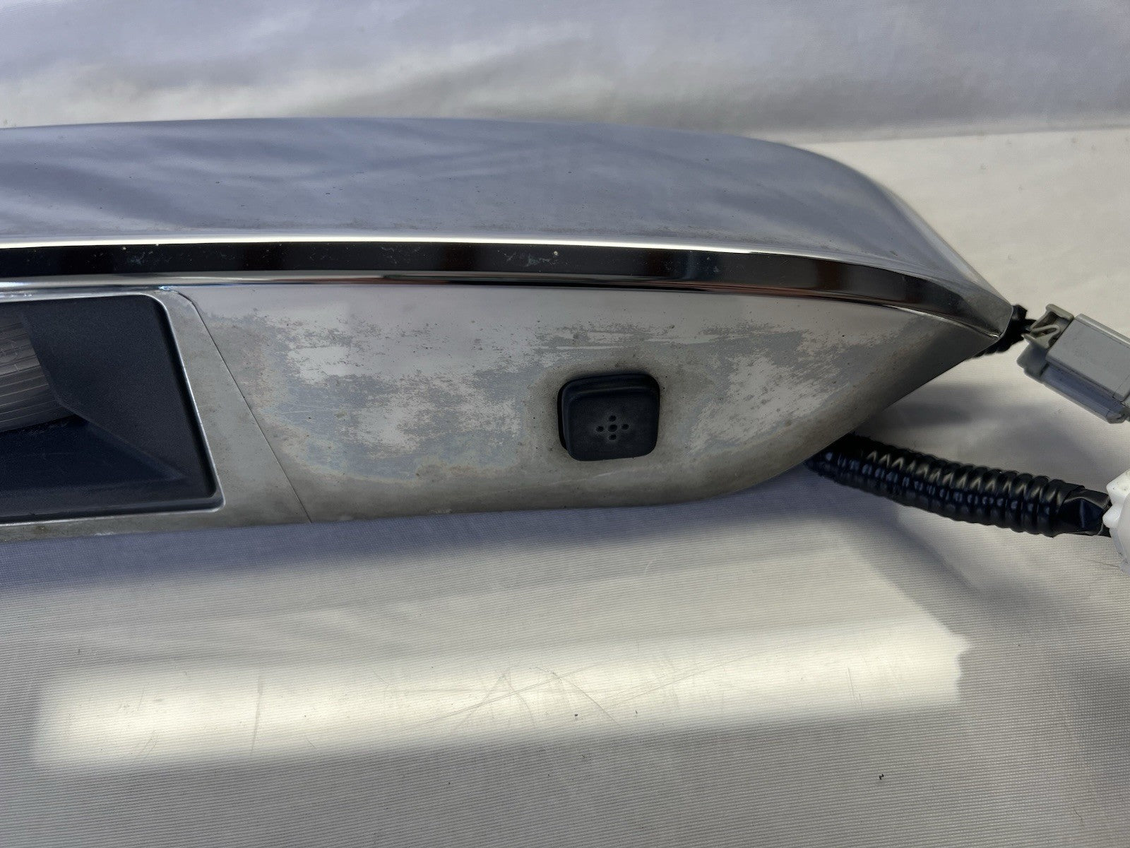 ✅ 09-15 Honda Pilot Tailgate Trunk Handle Bezel Finish Molding With Camera OEM
