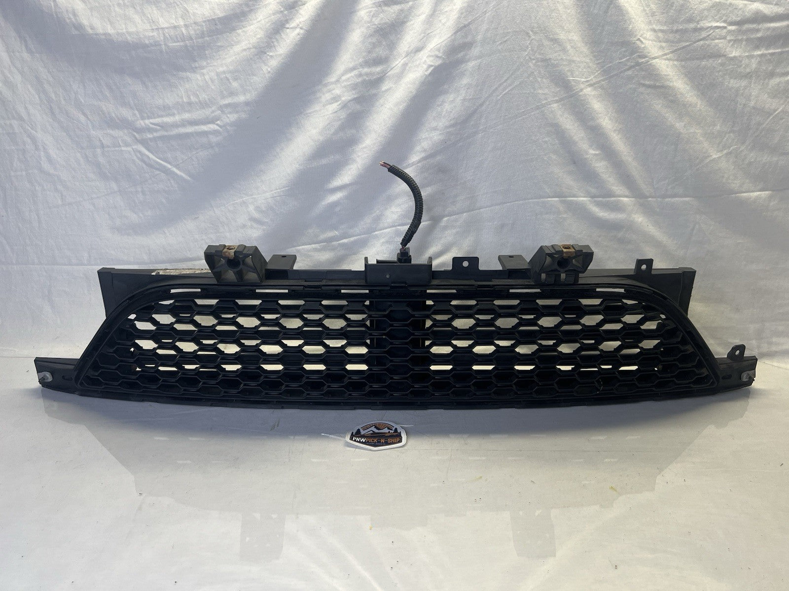 ✅ 2013-2016 Dodge Dart Front Radiator Active Grille Grill Shutter OEM 68140950AE