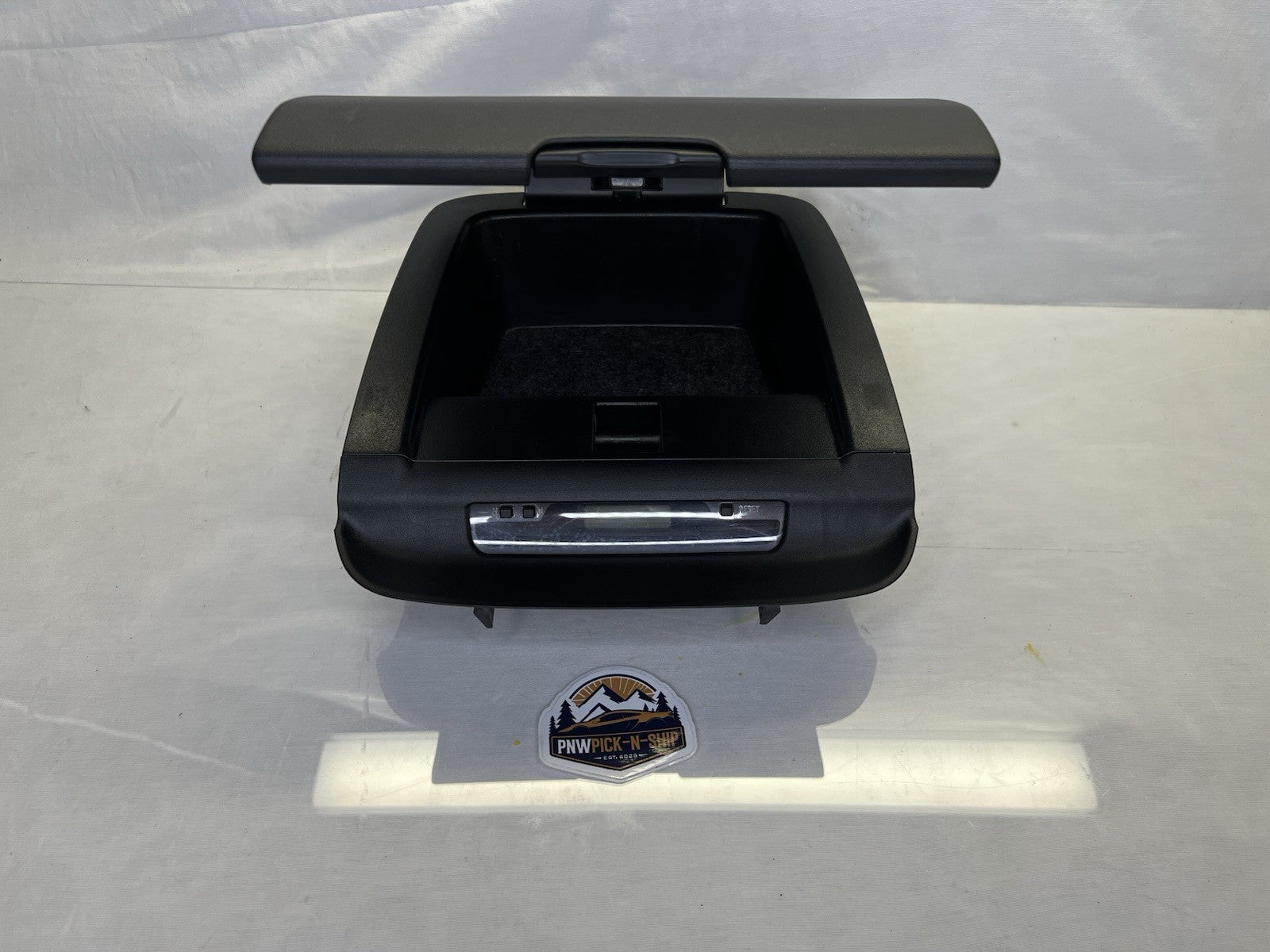 ✅ 2004-2008 Subaru Forester Center Dash Storage Compartment W/ Clock Display OEM
