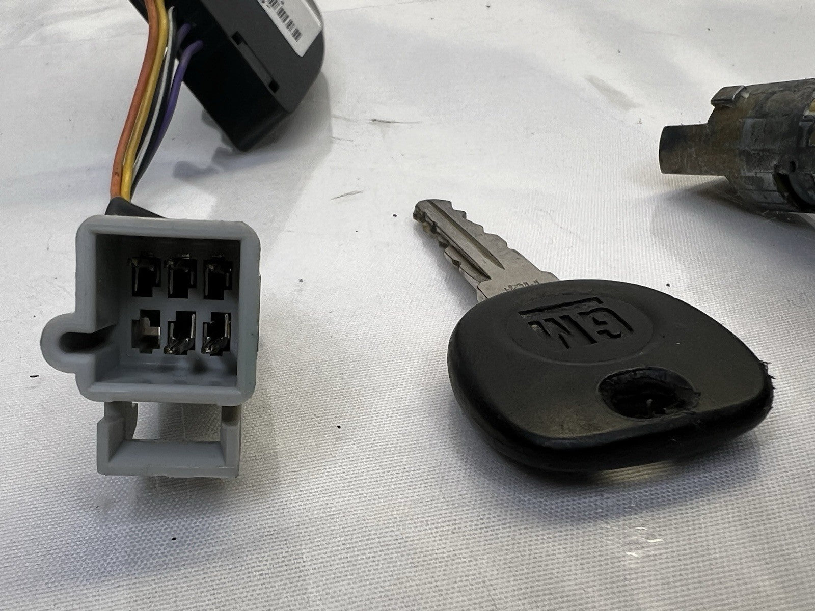 ✅2004-06 SRX 03-07 CTS Ignition Transceiver Immobilizer Module Used OEM 21003602