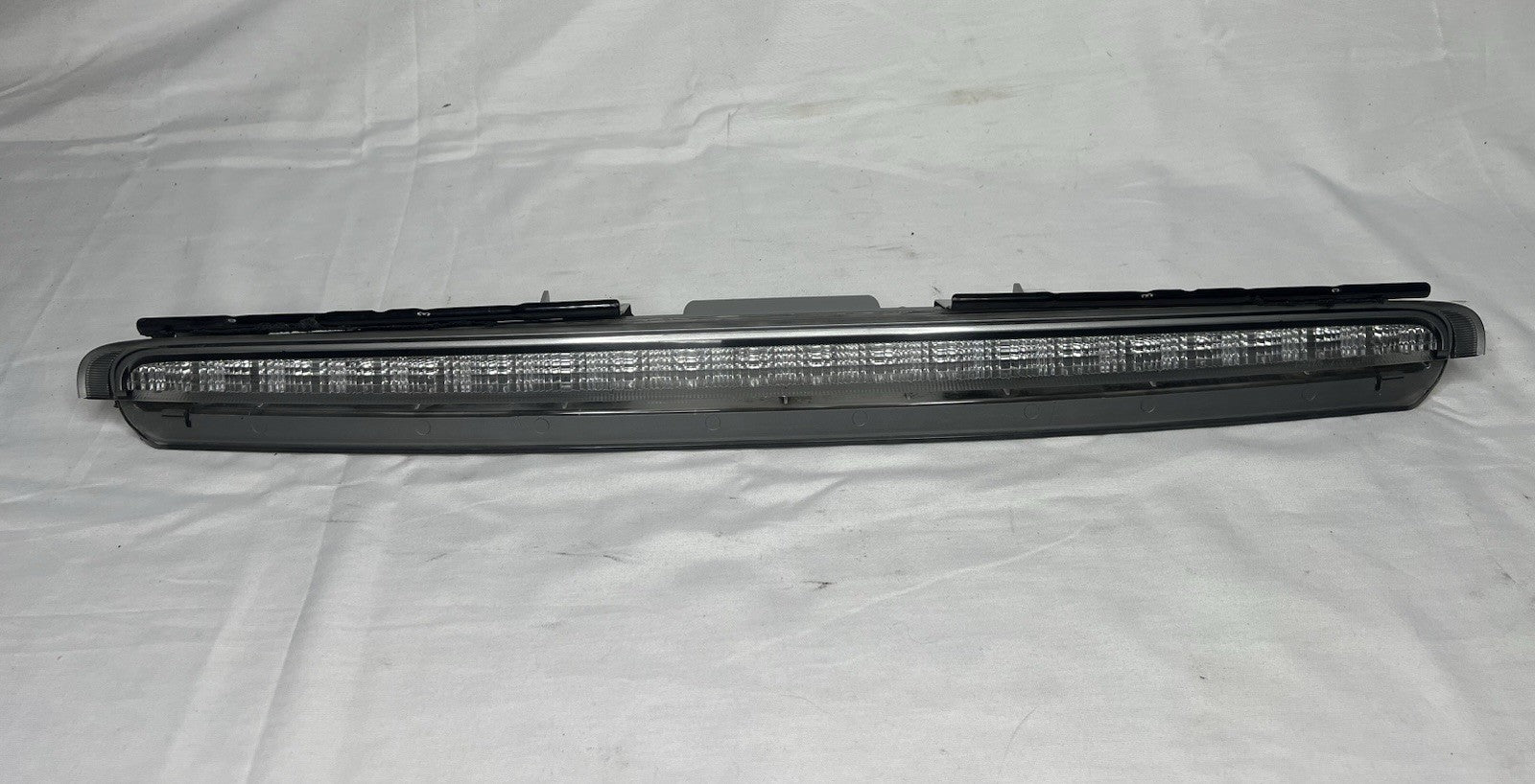 ✅ 2005-2010 Scion TC Center High Mount 3rd Brake Stop Light OEM 81570-21100