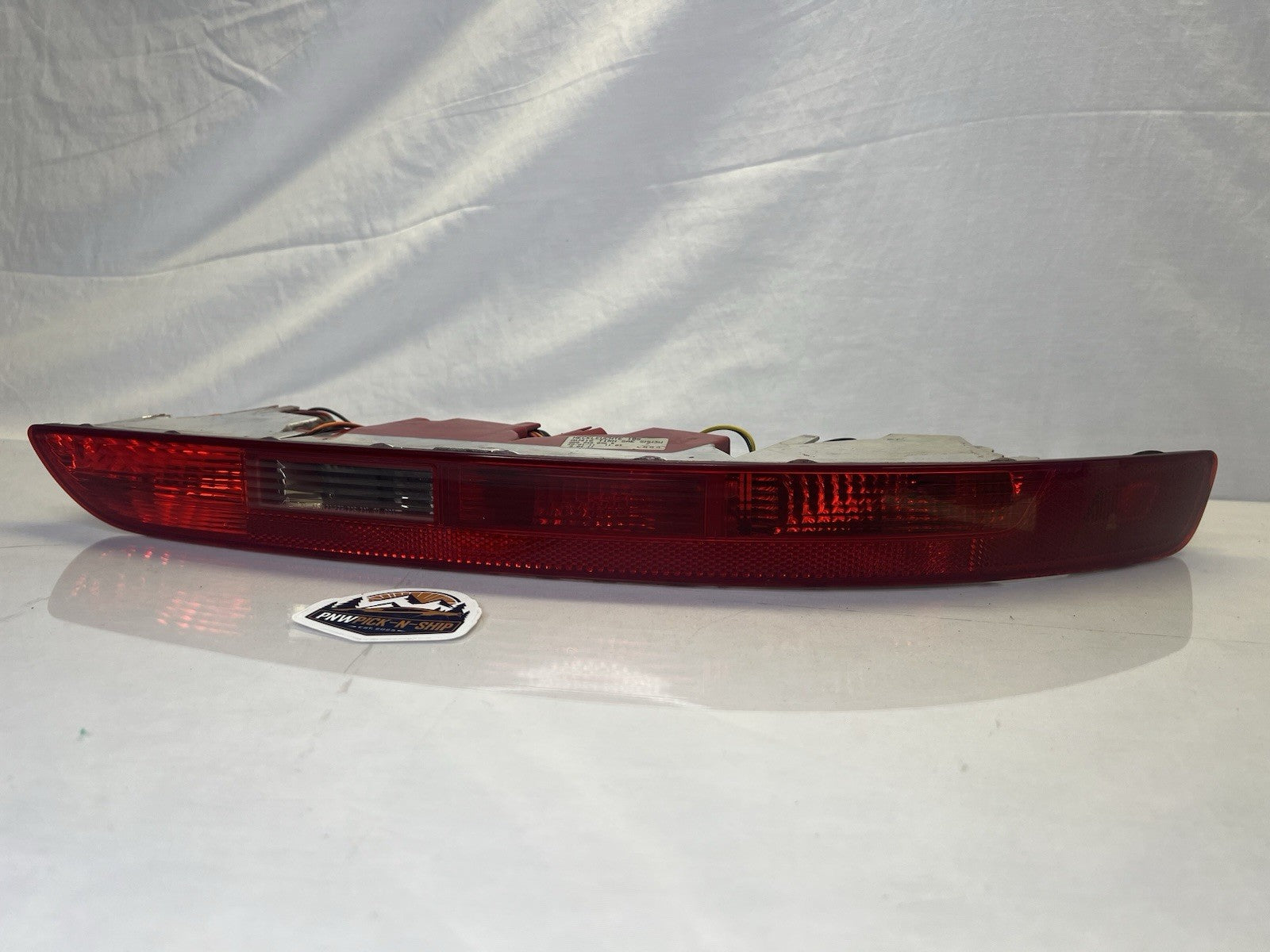 ✅2009-2017 OEM Audi Q5 Right Passenger Side Bumper Mounted Tail Light 8R0945096B