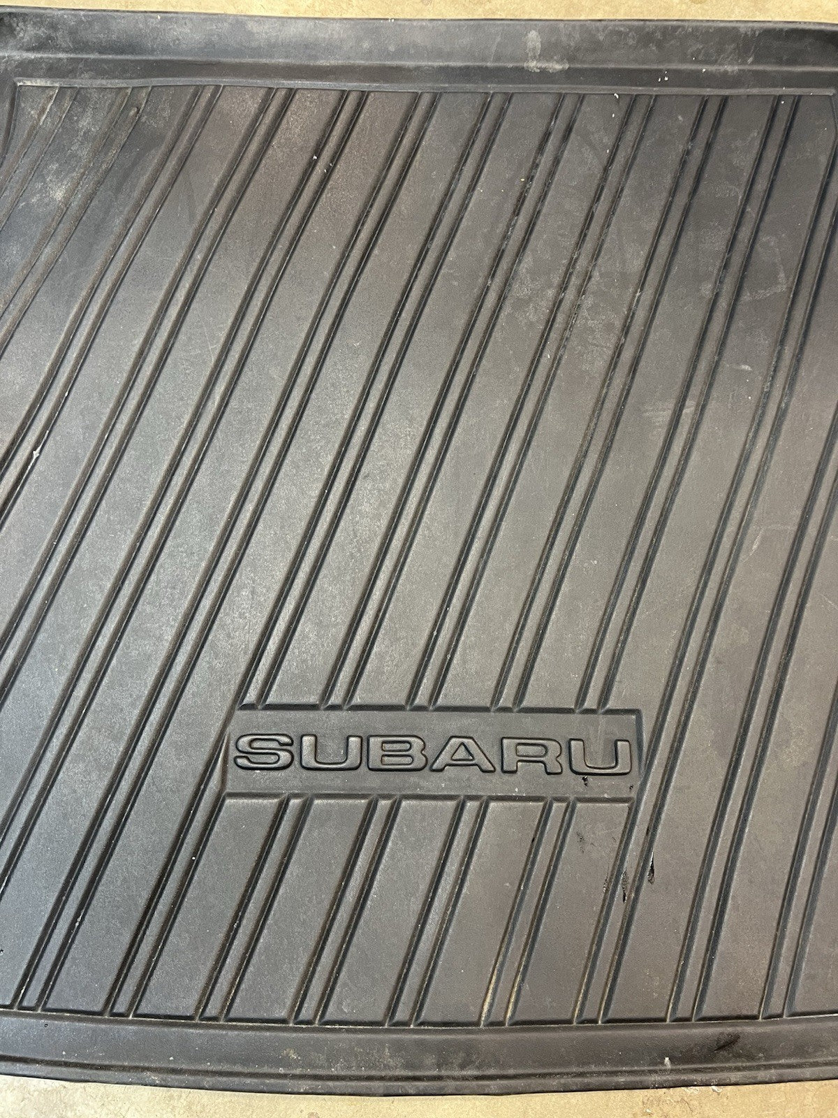 ✅ 2006-2009 Subaru Outback Legacy Rear Trunk Cargo Liner Black Floor Mat OEM