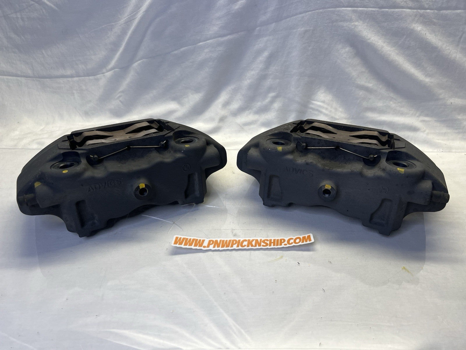 ✅ 2005-2012 Acura RL Advics Front Left Right 4 Piston Brake Calipers (Pair) OEM