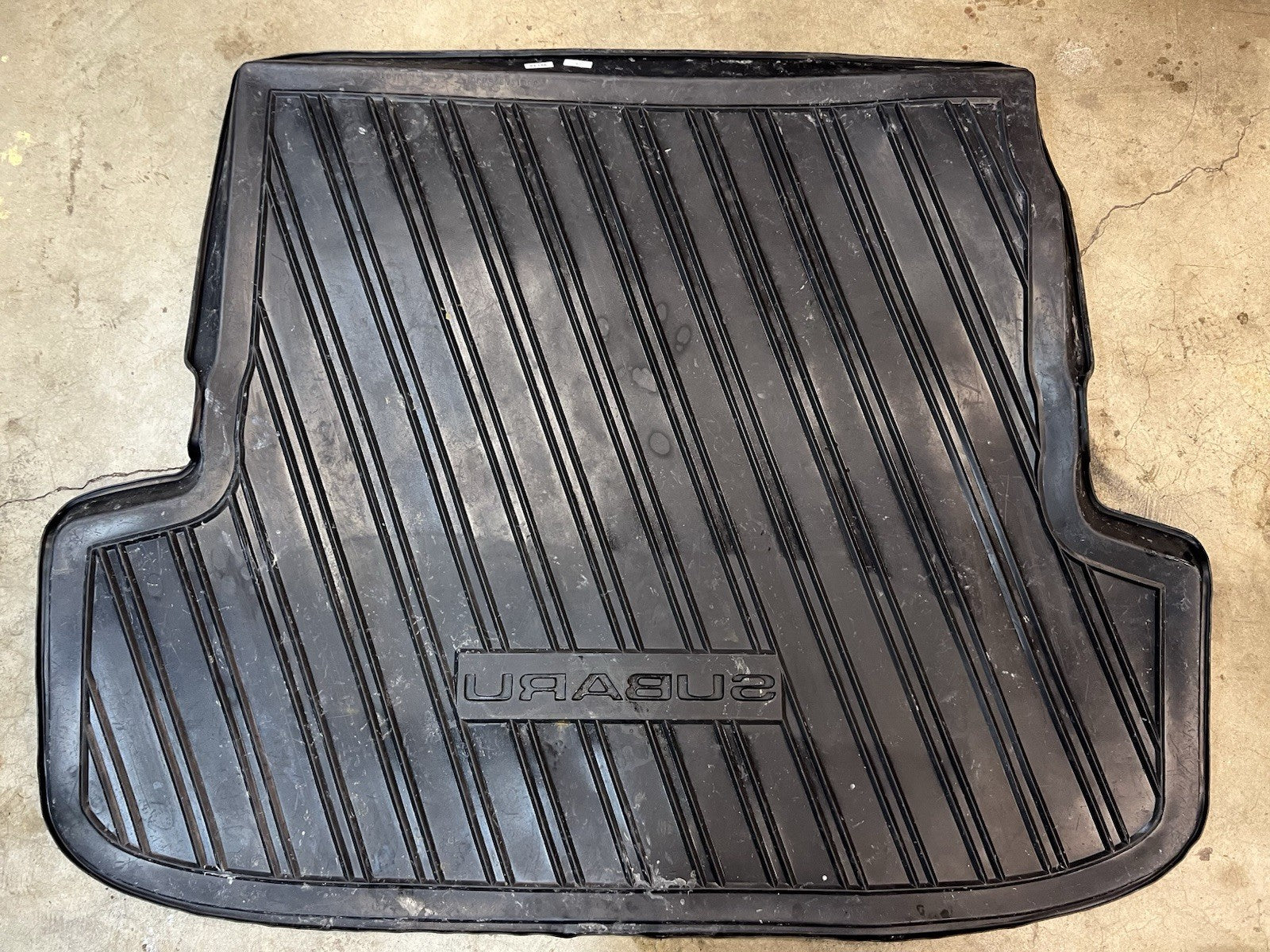 ✅ 2006-2009 Subaru Outback Legacy Rear Trunk Cargo Liner Black Floor Mat OEM