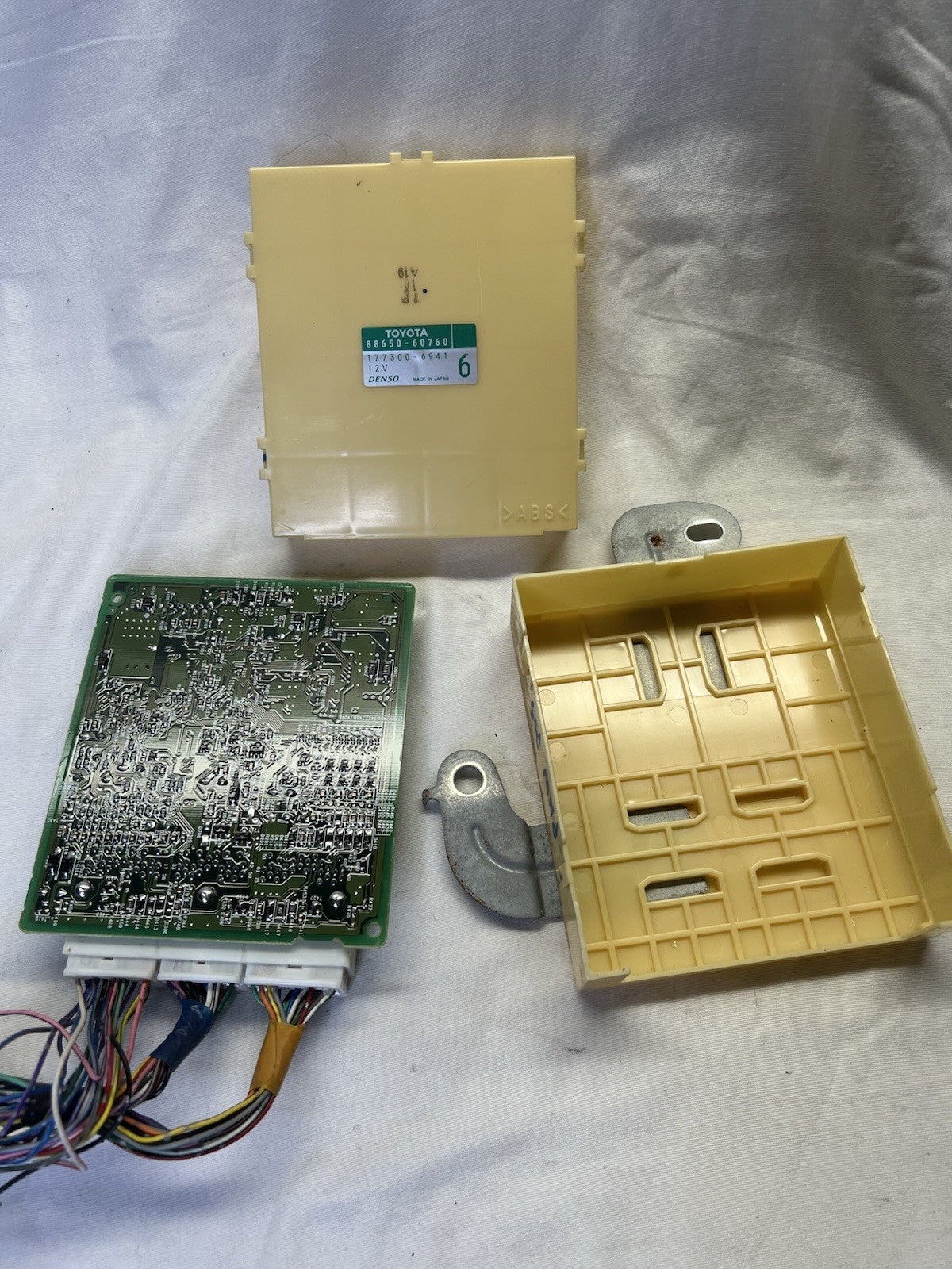 ✅ 03-04 Lexus GX470 A/C Air Conditioner Amplifier Amp Module 88650-60760