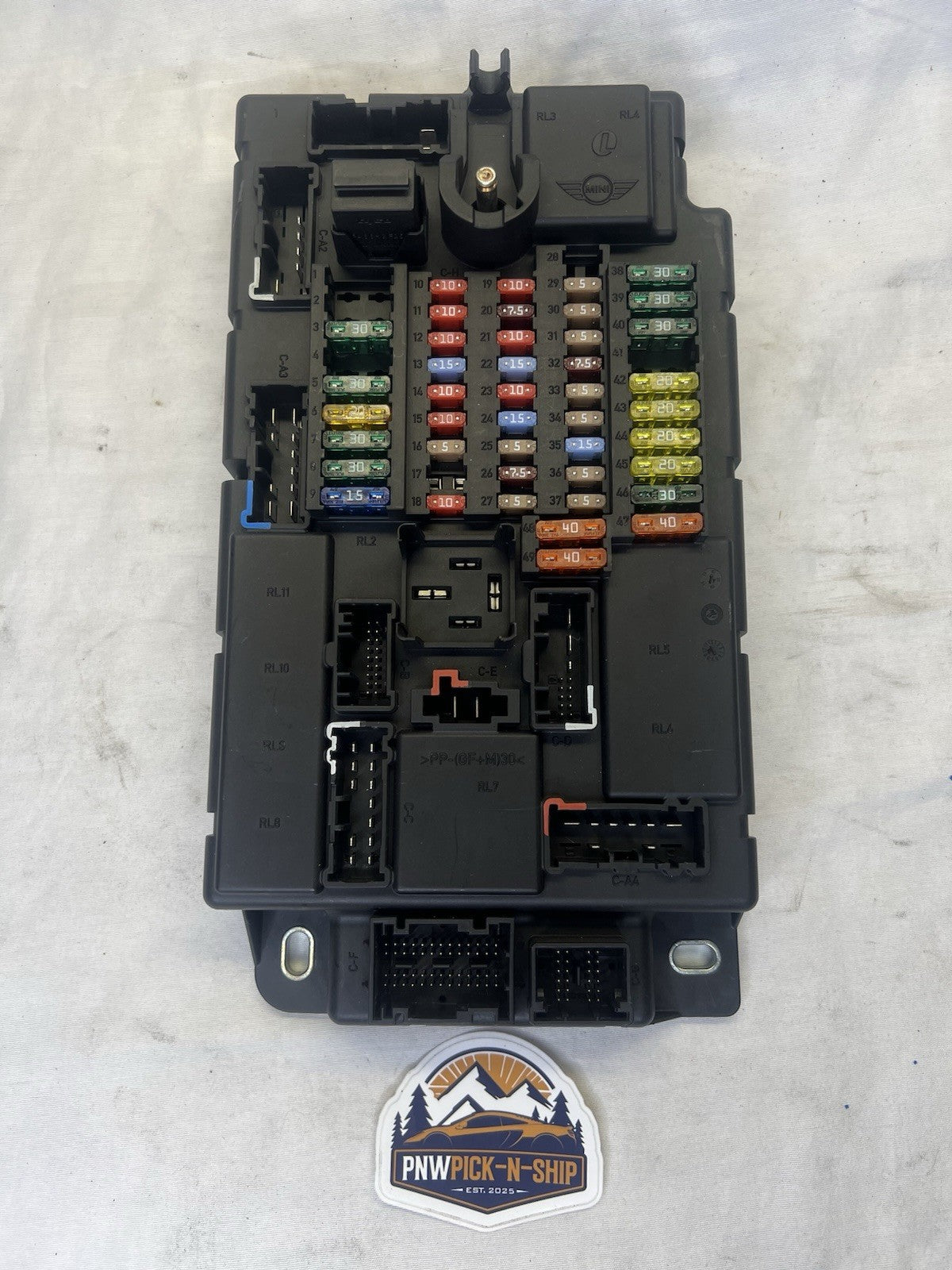 07-13 MINI COOPER R56 POWER DISTRIBUTION FUSE JUNCTION BOX MODULE JB ...