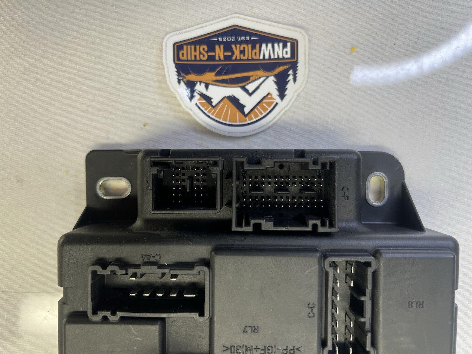 ✅ 2007-2014 Mini Cooper R55 R56 R57 R61 Body Control Fuse Box JBE 3453736 OEM