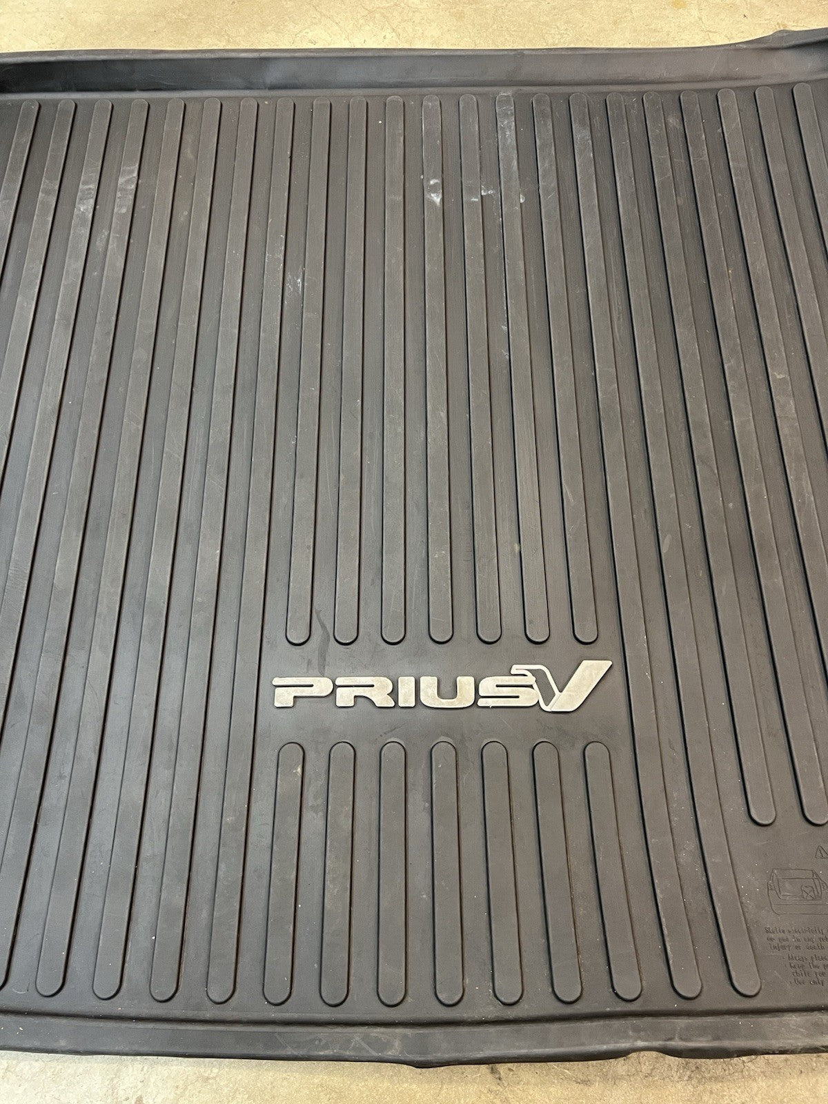 ✅ 2012 - 2017 PRIUS V  ALL WEATHER CARGO TRAY TRUNK LINER RUBBER PT908-47126 OEM