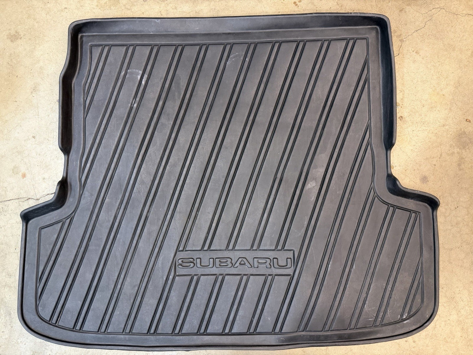 ✅ 2006-2009 Subaru Outback Legacy Rear Trunk Cargo Liner Black Floor Mat OEM