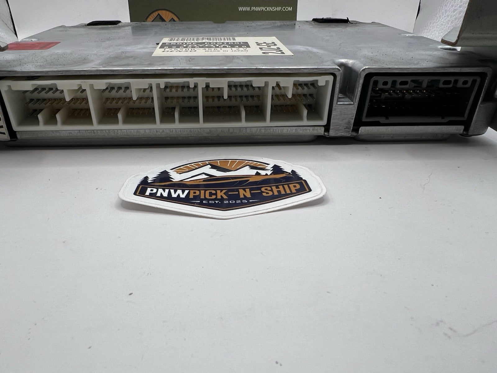 ✅ 2000 LEXUS GS300 Engine Control Module 89666-30030