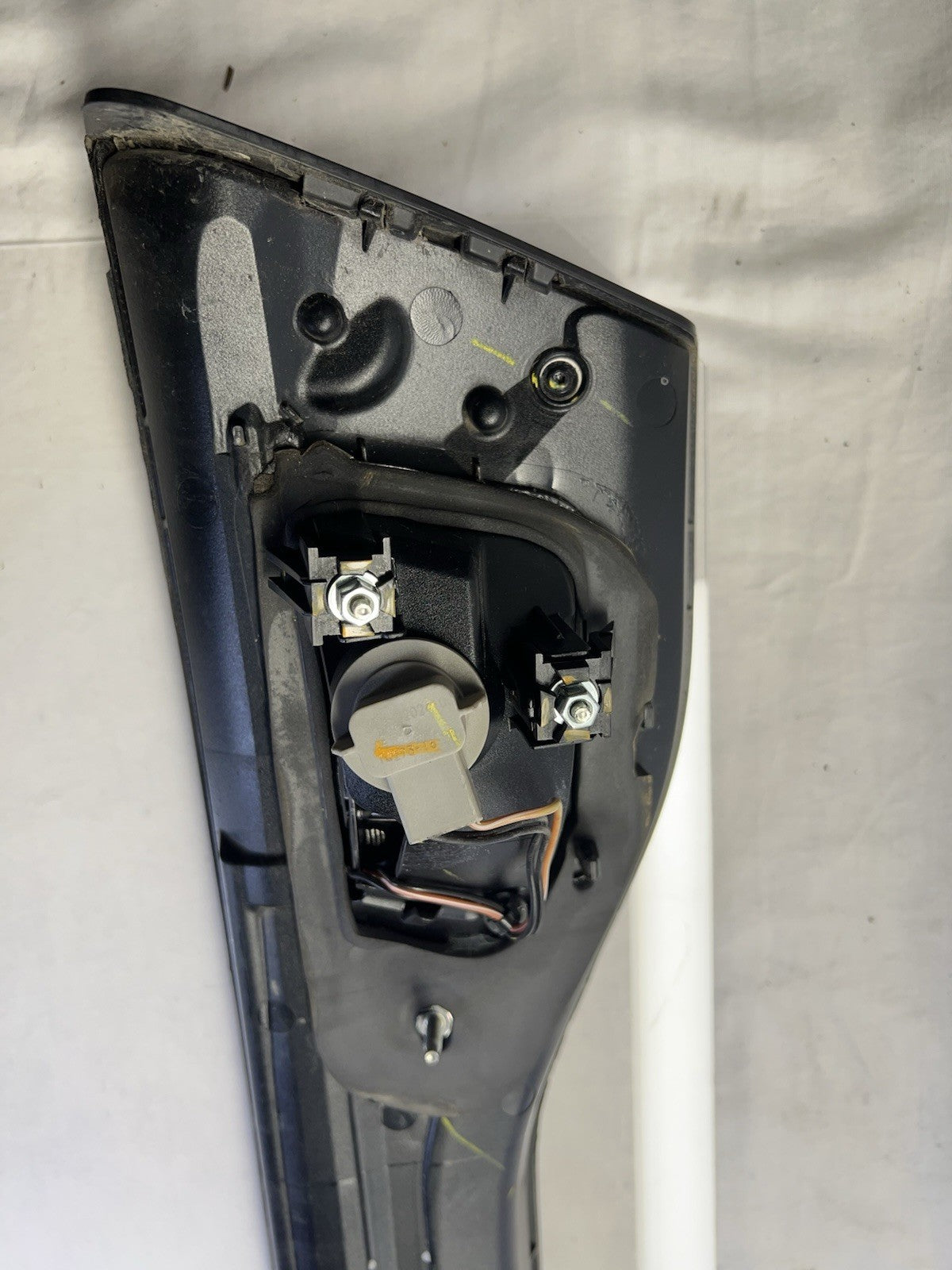 ✅ 2013-2016 Dodge Dart LED Trunk center Tail Light Lamp Brake Panel OEM TESTED